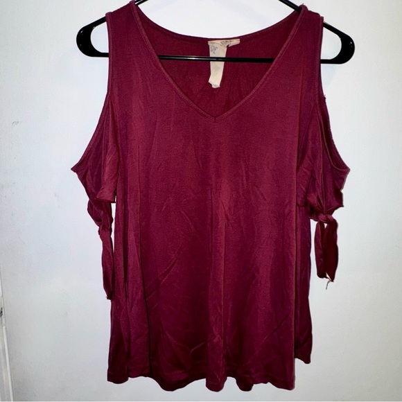 Blu Pepper Cold Shoulder Top w/ Tie Sleeves - Picture 1 of 4